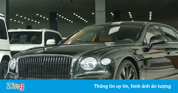 Bentley Flying Spur V8 đời 2021 với màu sơn hiếm tại Việt Nam