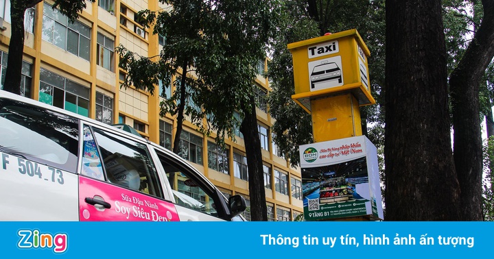 TP.HCM cho phép 400 taxi chở người bệnh khi giãn cách xã hội