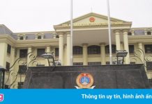 Nữ thẩm phán ở Hải Phòng bị 3 kẻ lạ mặt tạt chất bẩn