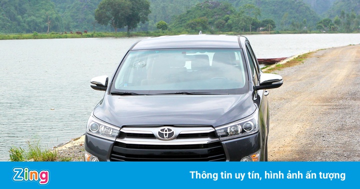 Tôi nên mua Toyota Innova cũ hay Mitsubishi Xpander mới với 700 triệu?