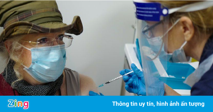 Nghiên cứu mới: Tiêm lẫn vaccine có hiệu quả hơn hai liều AstraZeneca