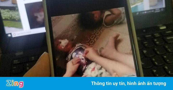 ‘Tôi rất đau khi xem clip con bị nhét giẻ vào mồm’