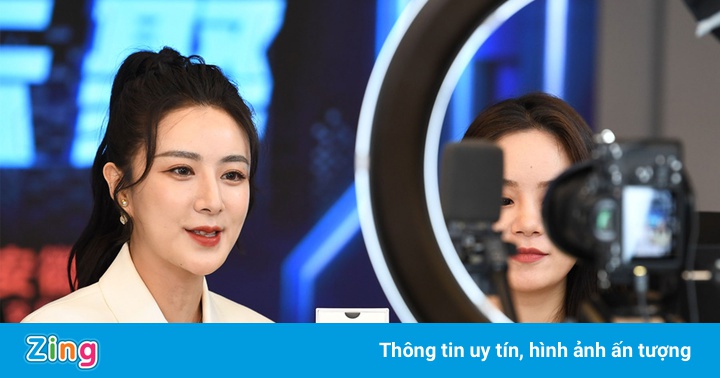 Bên trong lò đào tạo livestream tại Trung Quốc Bên trong lò đào tạo livestream tại Trung Quốc