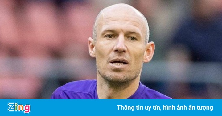 Arjen Robben tuyên bố treo giày