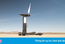 Nhà vật lý nhận sai khi thấy chiếc xe chạy nhanh hơn gió