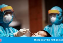 Thủ tướng ký gói hỗ trợ 26.000 tỷ cho người lao động khó khăn vì dịch