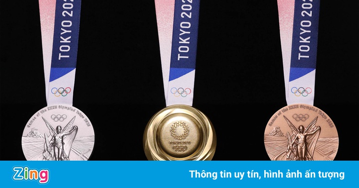 Câu chuyện về chiếc huy chương Olympic được tái chế từ xác điện thoại Câu chuyện về chiếc huy chương Olympic được tái chế từ xác điện thoại