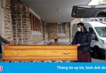 Pháp cảnh báo làn sóng thứ 4 vào cuối tháng 7