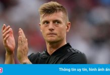 Toni Kroos từ giã tuyển Đức