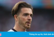 Cú áp phe giúp tuyển Anh giật Grealish và Rice từ Ireland