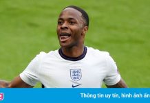 Man City lên kế hoạch giữ chân Sterling