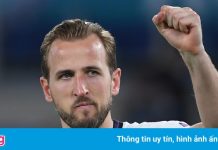 Kane thăng hoa là nỗi sợ hãi với tuyển Đan Mạch