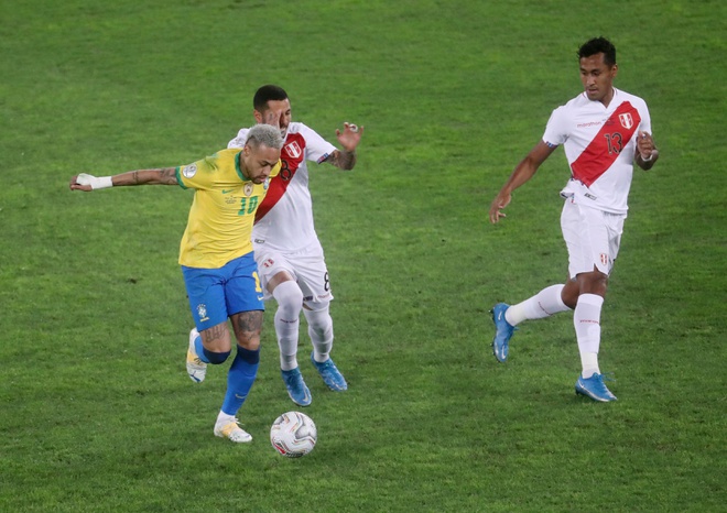Brazil vs Peru anh 4