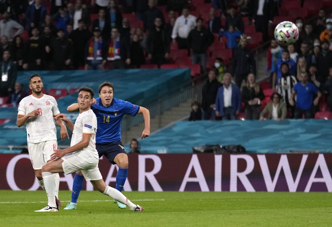 Italy vs Tay Ban Nha anh 9