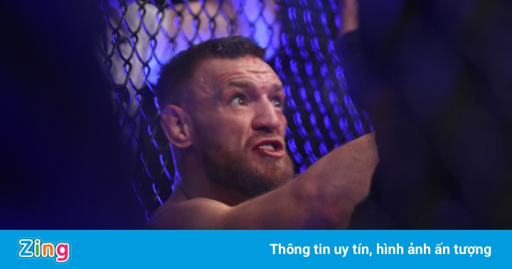 McGregor bị đau trước khi so tài với Poirier McGregor bị đau trước khi so tài với Poirier