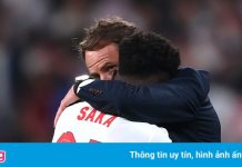 Southgate nhận trách nhiệm về chọn người đá luân lưu