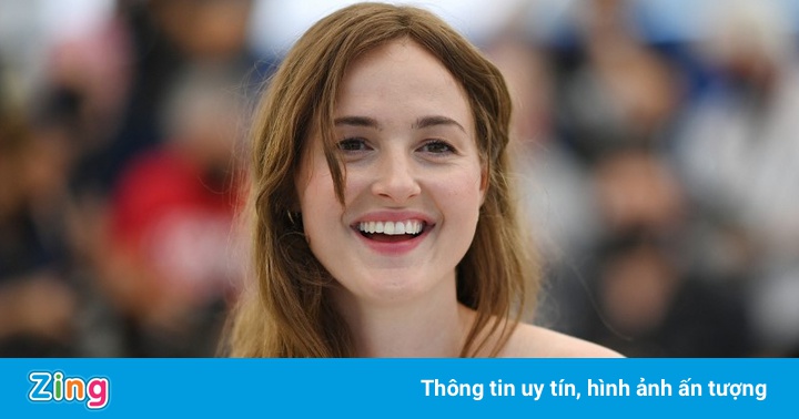 Sức hút của Ảnh hậu Cannes 2021