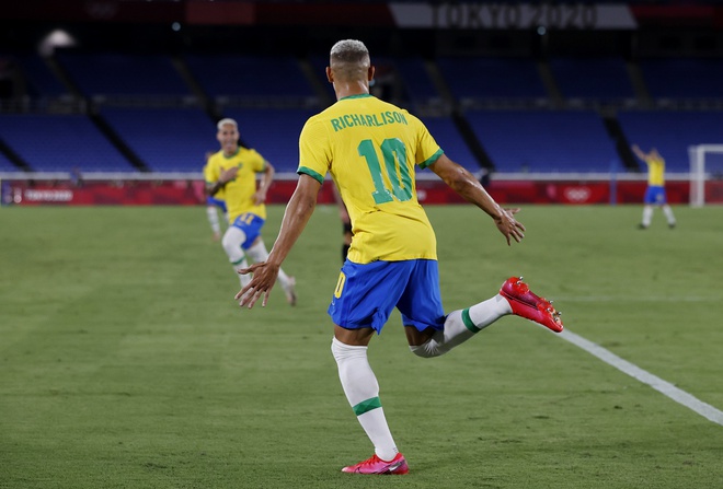 Olympic Brazil vs Duc anh 10