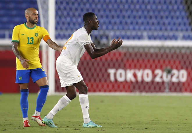 Olympic Brazil vs Bo Bien Nga anh 5