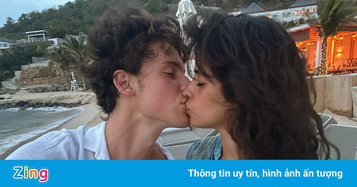 Shawn Mendes kỷ niệm 2 năm yêu Camila Cabello