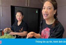 Nghệ sĩ Việt nấu cơm, quyên góp vật tư y tế cho tuyến đầu chống dịch