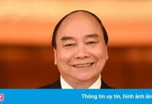 Chủ tịch nước Nguyễn Xuân Phúc tái cử