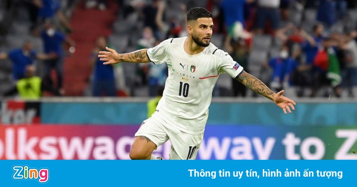 Lorenzo Insigne có tình yêu đặc biệt với siêu xe Italy