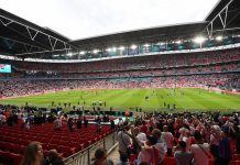 Italy vs Anh: CĐV làm loạn ở Wembley chung ket Euro anh 1