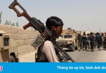 Taliban bao vây một thành phố sau khi Anh rút khỏi Afhanistan