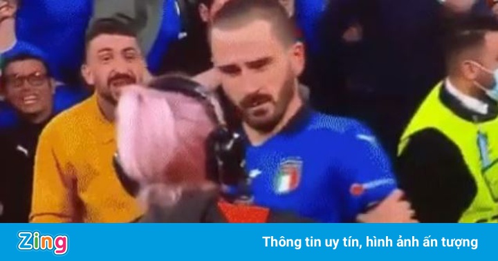 Bonucci bị nhầm là CĐV quá khích