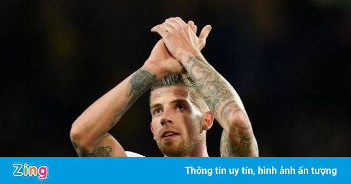 Tottenham chia tay trụ cột Tottenham chia tay trụ cột