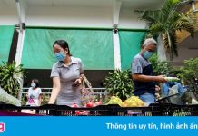 Siêu thị tìm cách giảm tải cho hệ thống cung ứng của TP.HCM