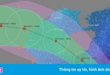 Áp thấp nhiệt đới hướng vào vịnh Bắc Bộ, Hà Nội mưa lớn