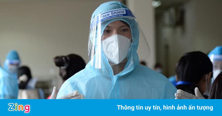 MC Minh Khang không thể về chịu tang cha vì đang chống dịch ở TP.HCM MC Minh Khang không thể về chịu tang cha vì đang chống dịch ở TP.HCM