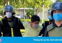 Tạm giữ 2 cha con chém trọng thương thượng úy công an