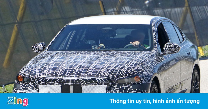 BMW 5-Series thế hệ mới chạy thử trên phố BMW 5-Series thế hệ mới chạy thử trên phố