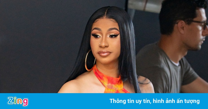 26 chiếc túi Hermès Birkin của Cardi B