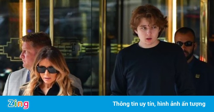 Ngoại hình thay đổi của Barron Trump