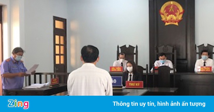 Cha lĩnh 15 tháng tù vì bắt trói bạn trai của con gái