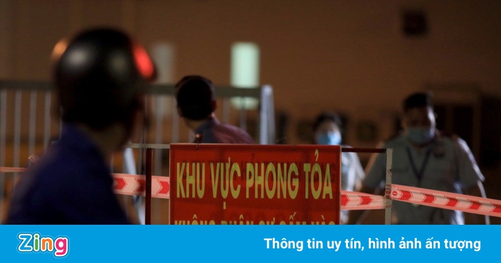 Hà Nội phong tỏa tạm thời trụ sở Công an phường Lê Đại Hành