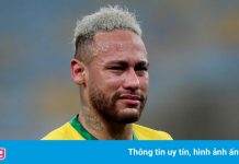 Neymar bật khóc sau thất bại trước Argentina