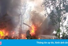 Nhiều người nhảy khỏi máy bay gặp nạn ở Philippines