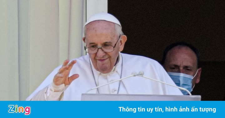 Giáo hoàng Francis lần đầu xuất hiện sau phẫu thuật