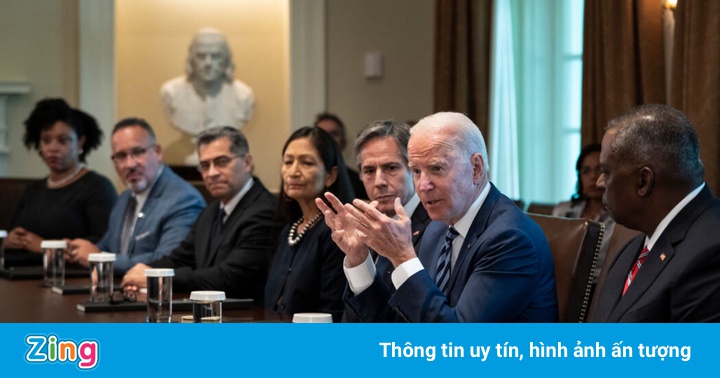 Hình ảnh khác biệt trong cuộc họp cột mốc 6 tháng của ông Biden