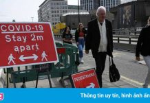 Anh mở cửa, cả thế giới có thể đối mặt nguy cơ?