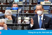 Vua Malaysia chỉ trích thủ tướng vì chấm dứt tình trạng khẩn cấp