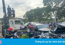 9 ôtô tông liên hoàn, quốc lộ 1 ùn tắc