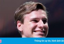 Thanh niên lên vũ trụ cùng Jeff Bezos chưa từng mua hàng trên Amazon