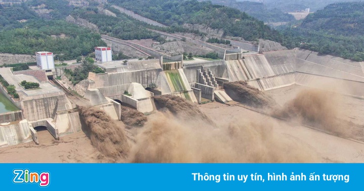 Mưa lớn bất thường, quân đội Trung Quốc cảnh báo vỡ đập Mưa lớn bất thường, quân đội Trung Quốc cảnh báo vỡ đập