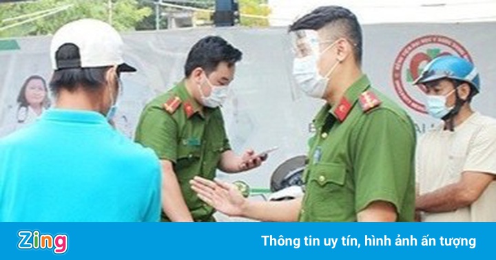 Hà Nội phạt hơn 1,5 tỷ đồng với người vi phạm Chỉ thị 16